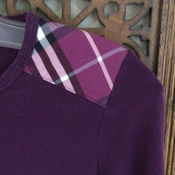 Authentic Burberry London 100% Cotton Purple top - Size XS / XXS - Picture 3 of 15